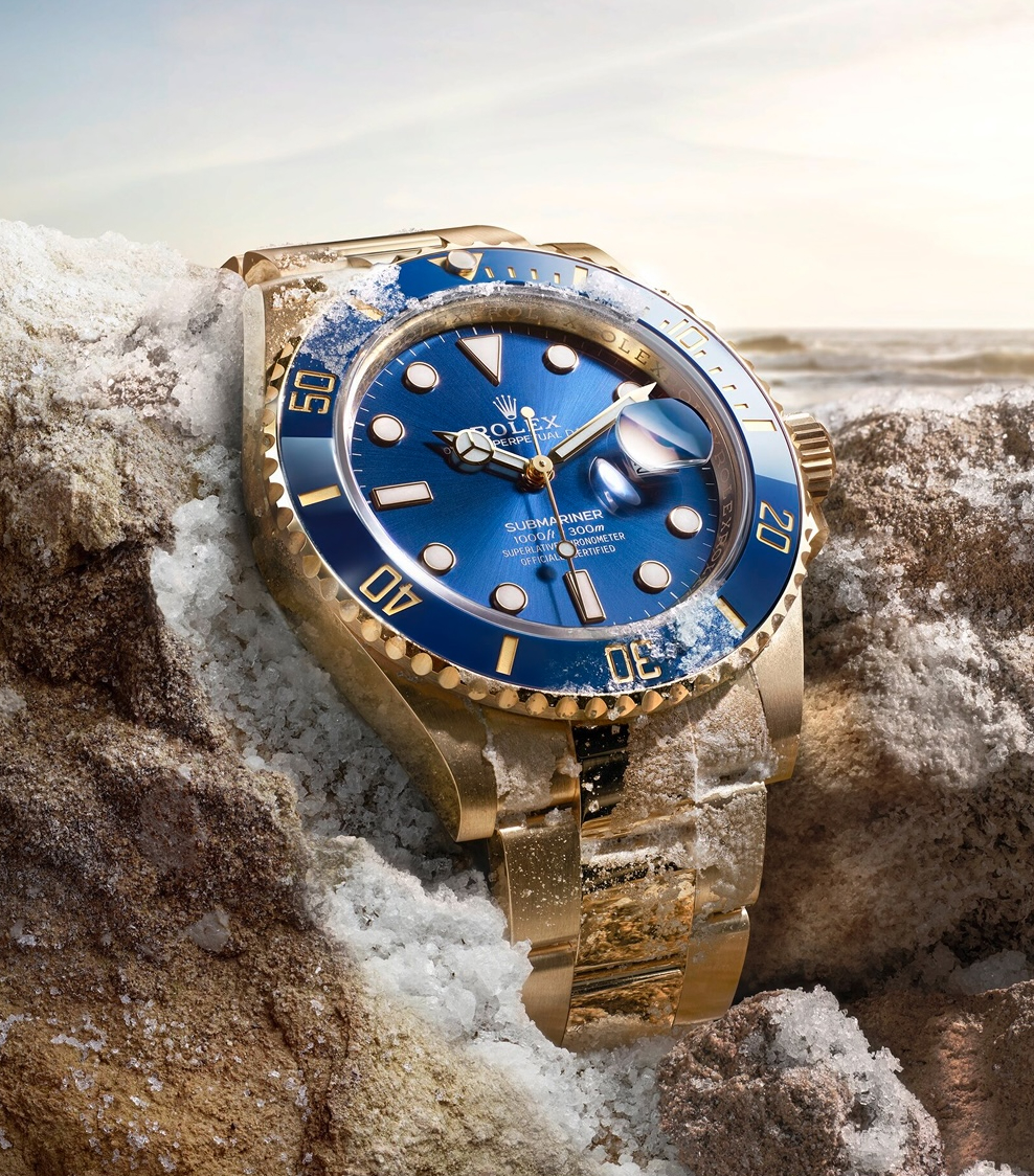 Submariner Landing content-1